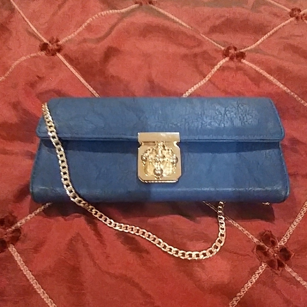 Navy Wearable Wallet